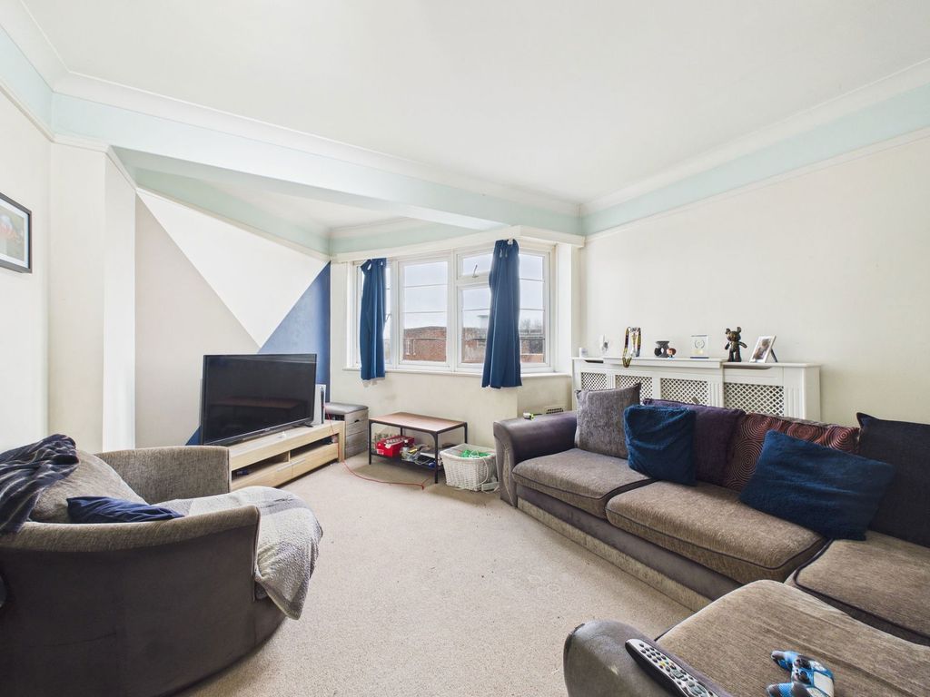 Property photo 2 of 7