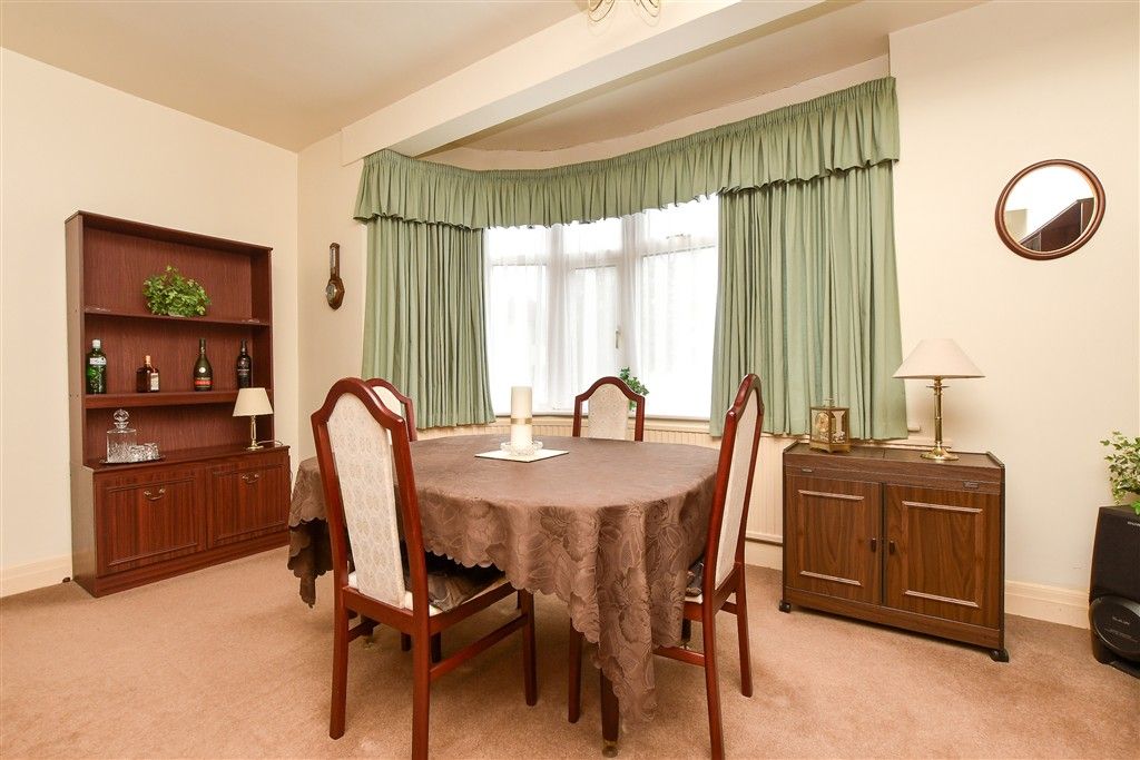 Property photo 2 of 16 Dining Area