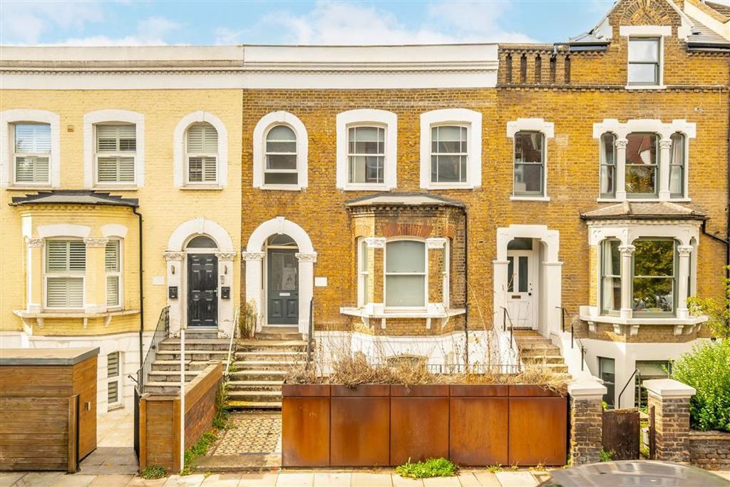 Property photo 1 of 6