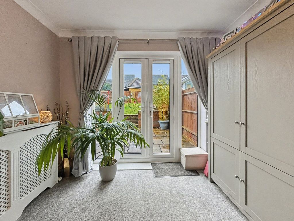 Property photo 3 of 26