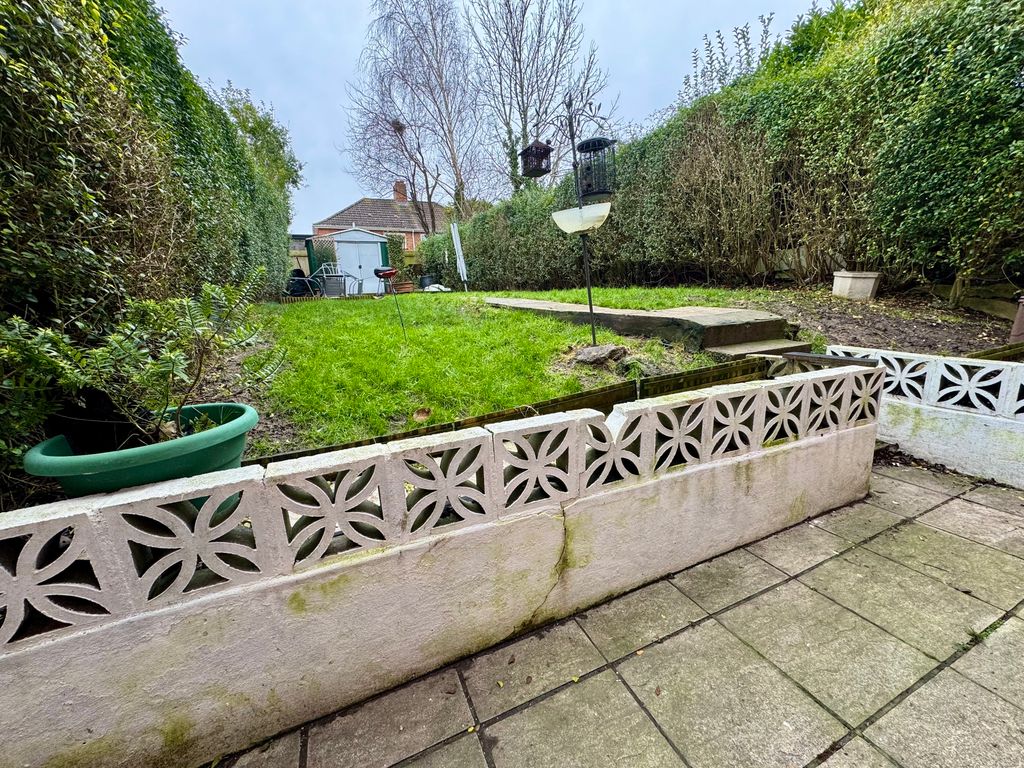 Property photo 2 of 13 Garden And Patio