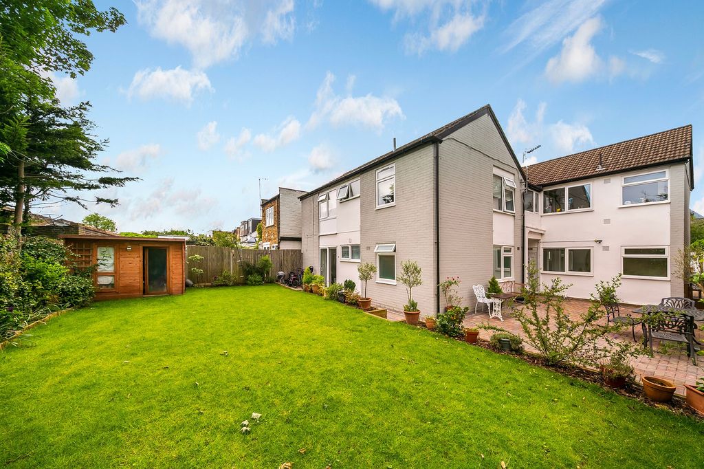 Property photo 1 of 20