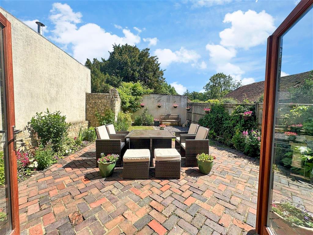 Property photo 1 of 13 Rear Garden 1