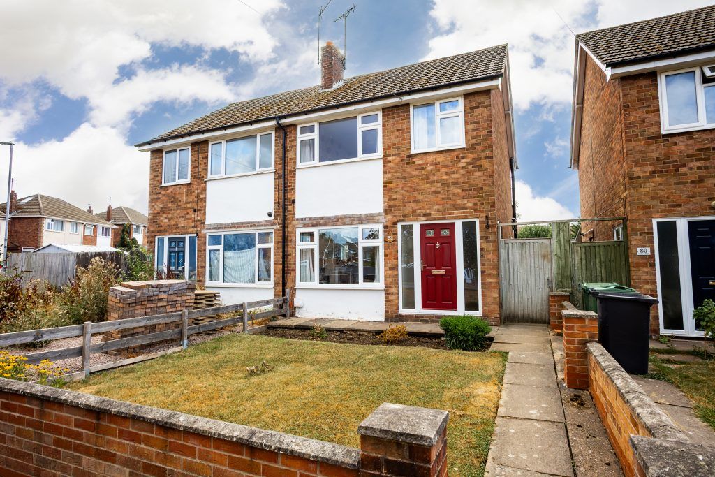 Property photo 1 of 34