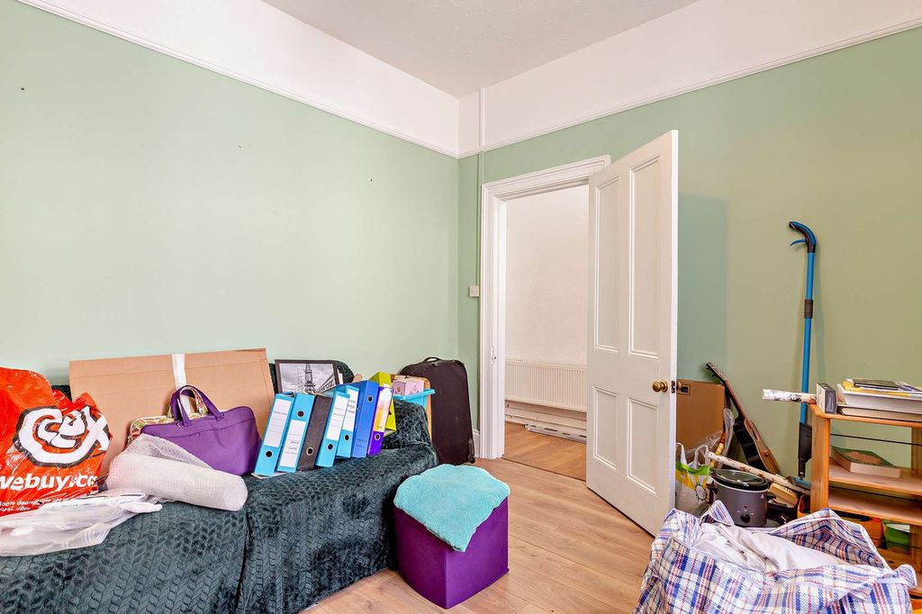 Property photo 3 of 22