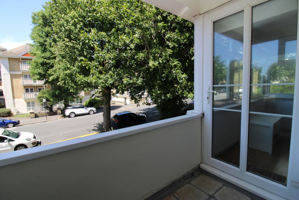 Property photo 1 of 9 Balcony