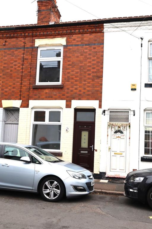 Property photo 1 of 32