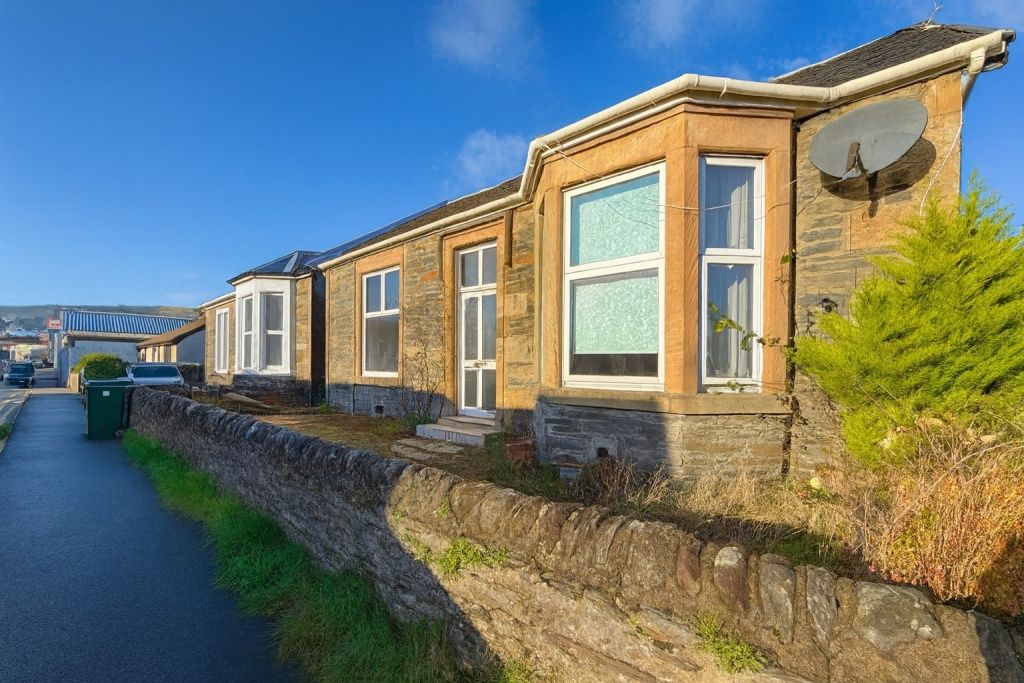 Property photo 1 of 18