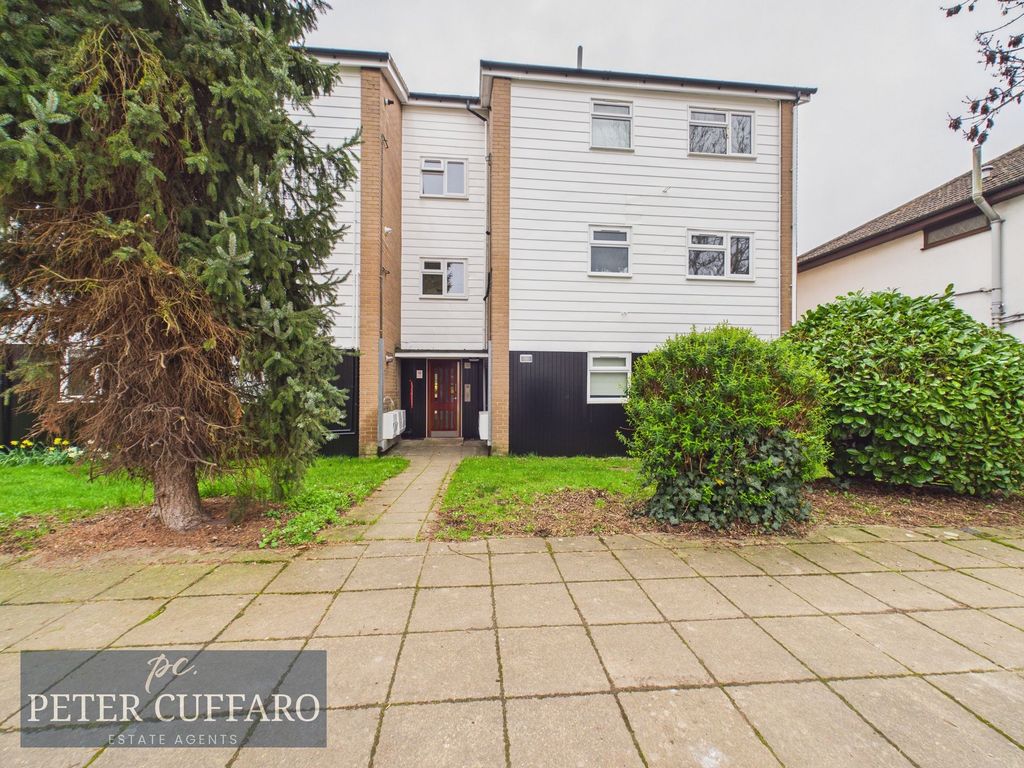 Property photo 1 of 10