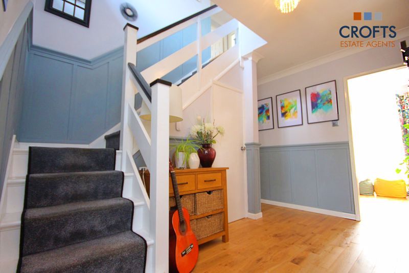 Property photo 3 of 26 Hallway