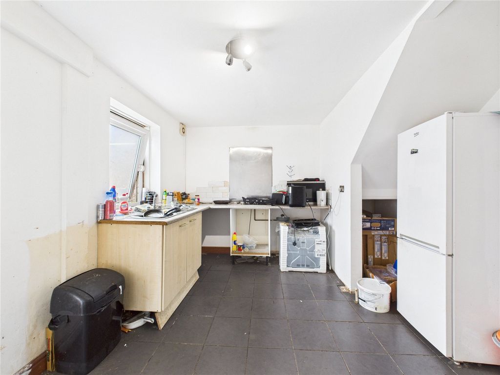 Property photo 3 of 15 Picture No. 21