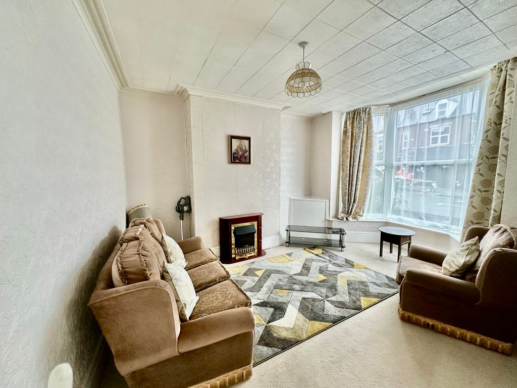 Property photo 3 of 17 Img_9200