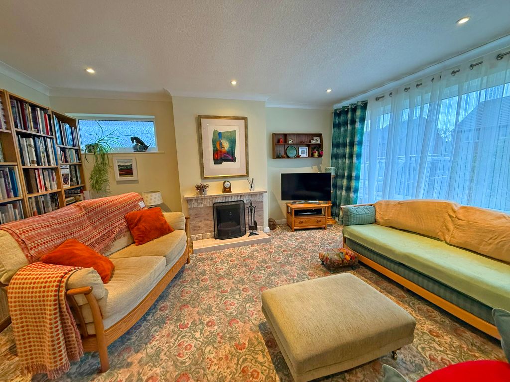 Property photo 3 of 12 Img_6211