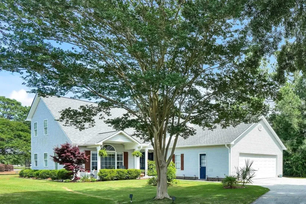 Property photo 1 of 31