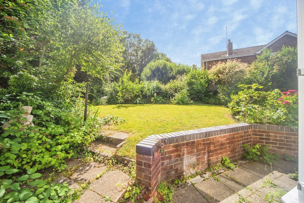 Property photo 3 of 20 Pbox-Img.Jpg
