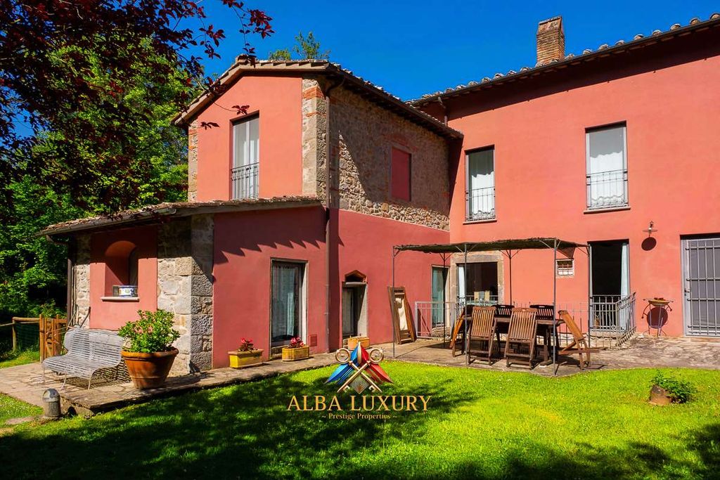 Property photo 2 of 42