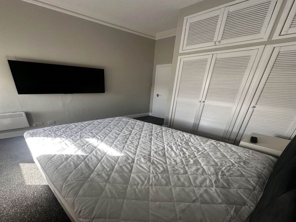 Property photo 1 of 7 Img_4987