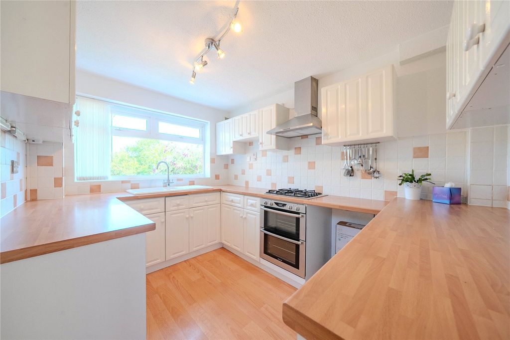 Property photo 2 of 11 Picture No. 04