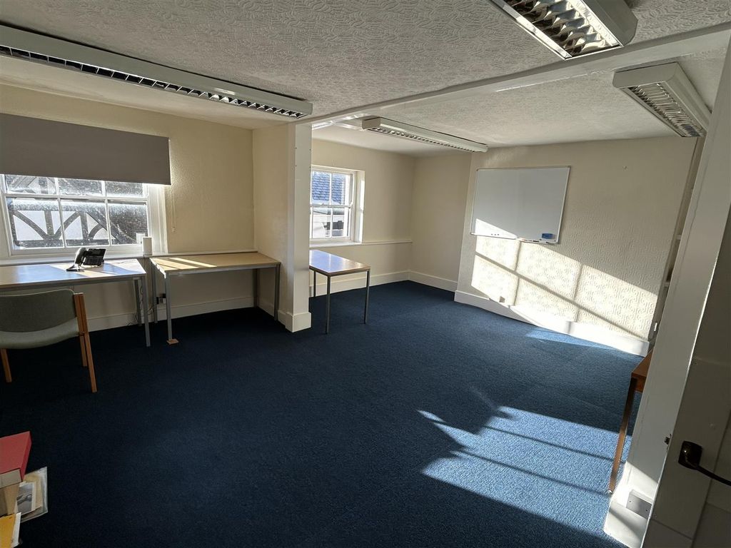 Property photo 3 of 4 2.Jpeg