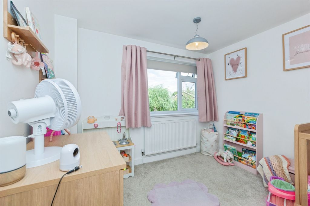 Property photo 1 of 21