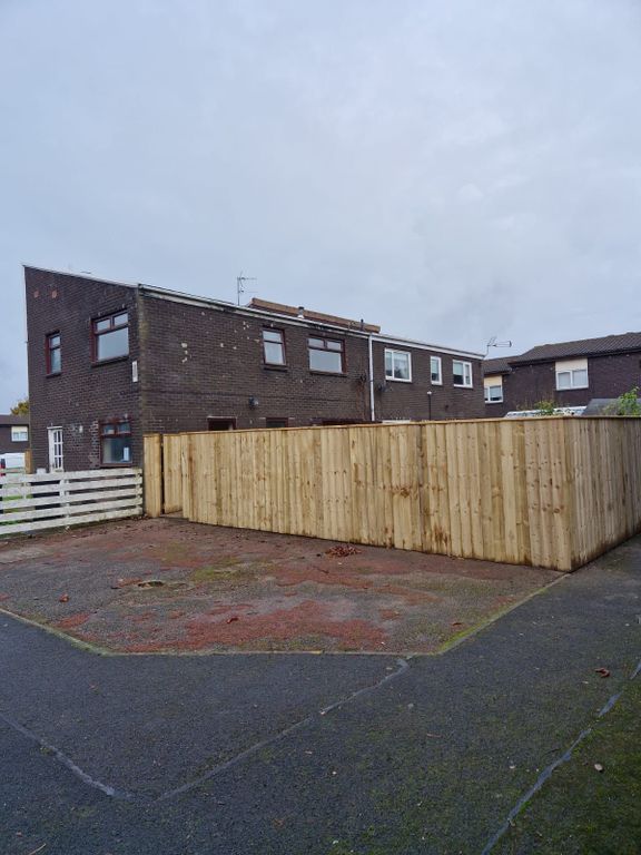 Property photo 3 of 27