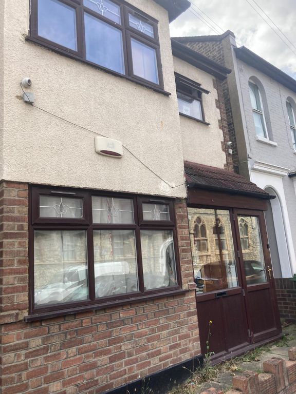Property photo 2 of 2