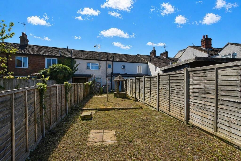Property photo 3 of 12