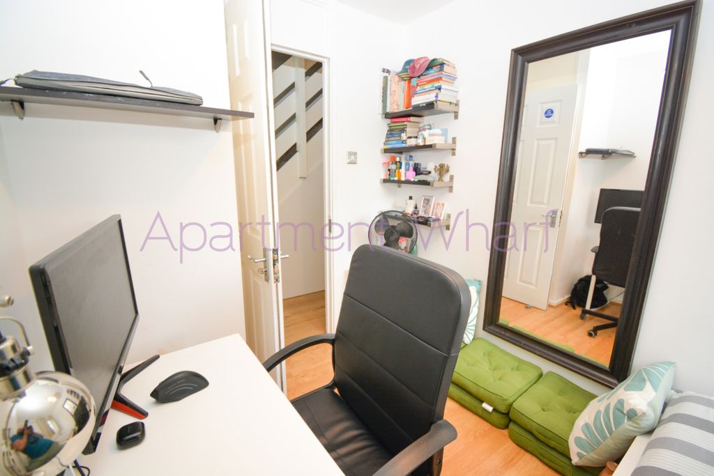 Property photo 3 of 11