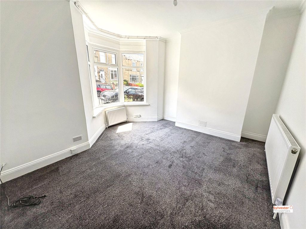 Property photo 2 of 19 Picture No. 02