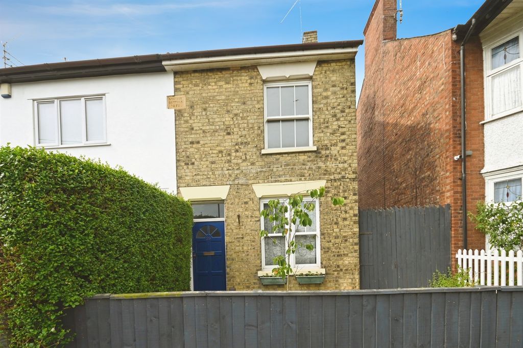 Property photo 1 of 17
