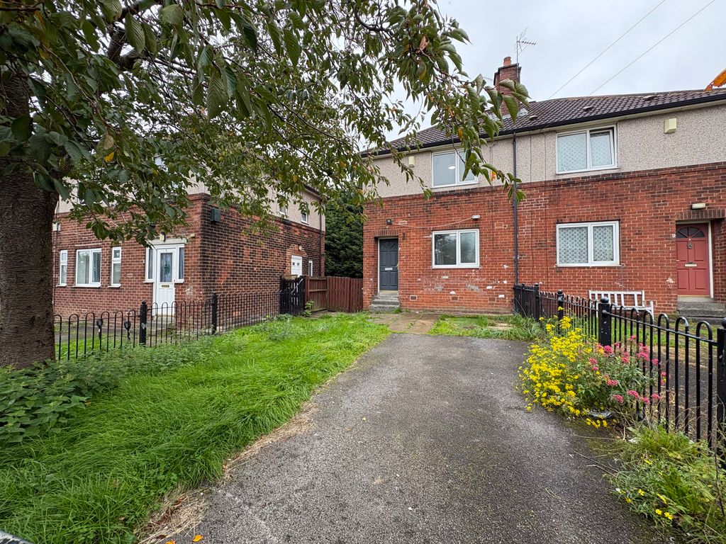 Property photo 2 of 13