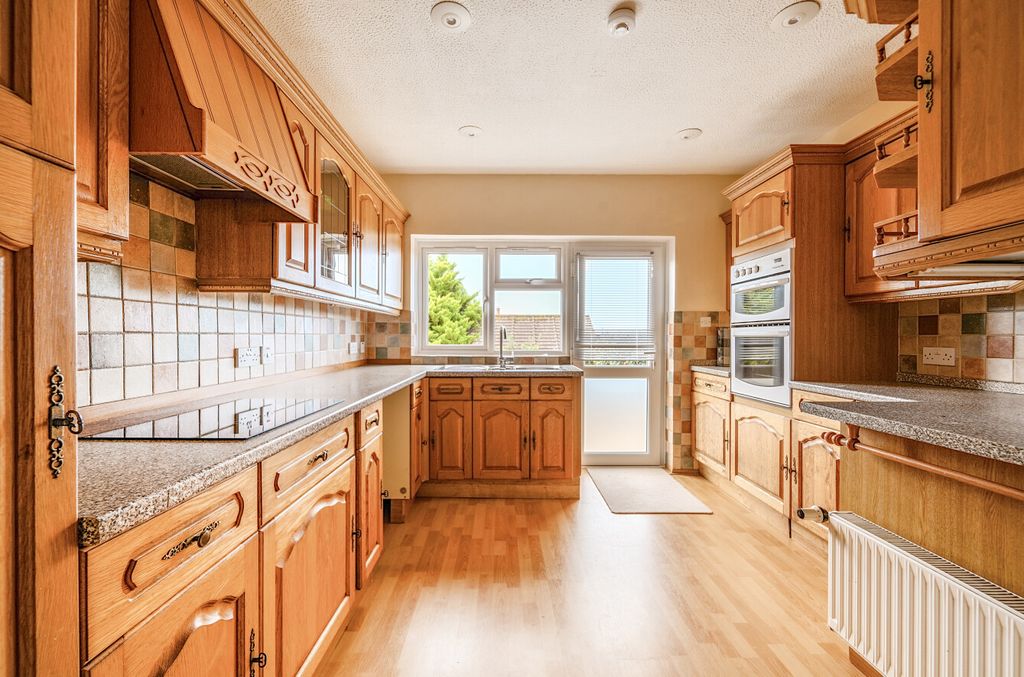 Property photo 3 of 14 3 - Kitchen