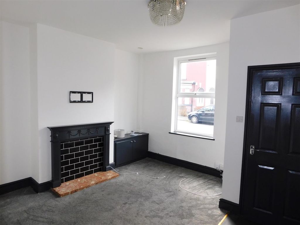 Property photo 2 of 10 Dscn6854.Jpg