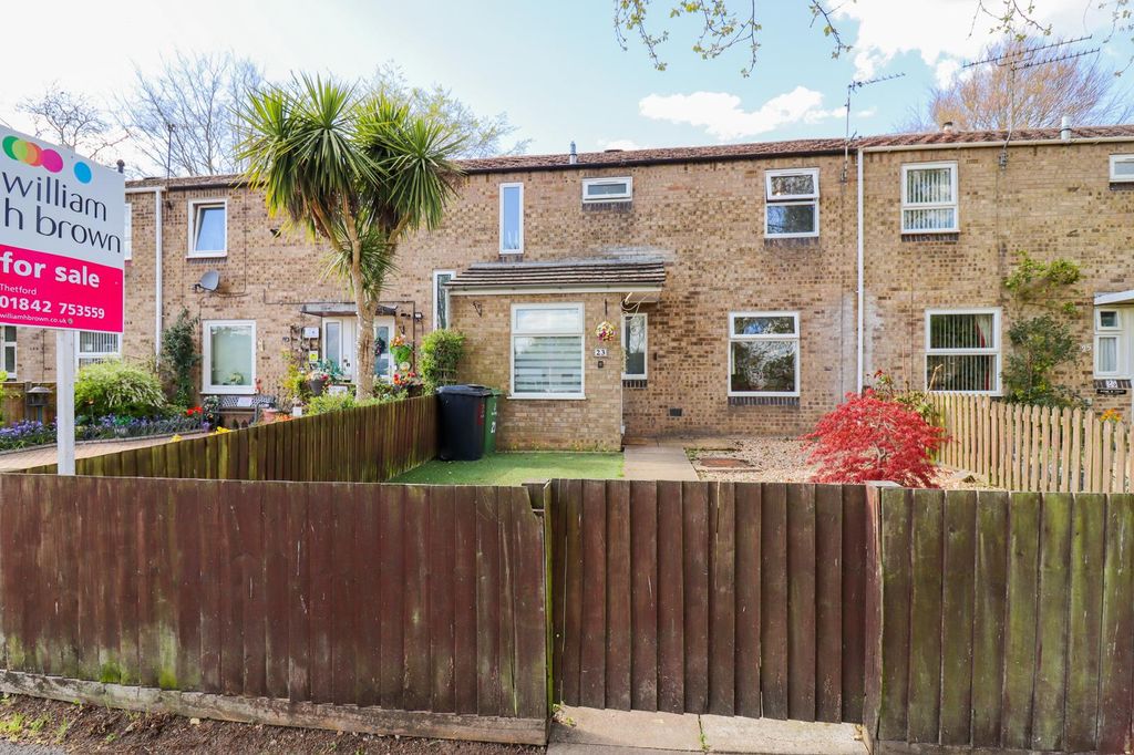 Property photo 2 of 21