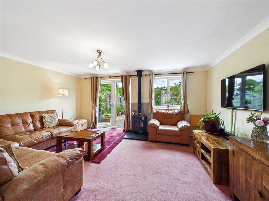 Property photo 3 of 11 Picture No. 08