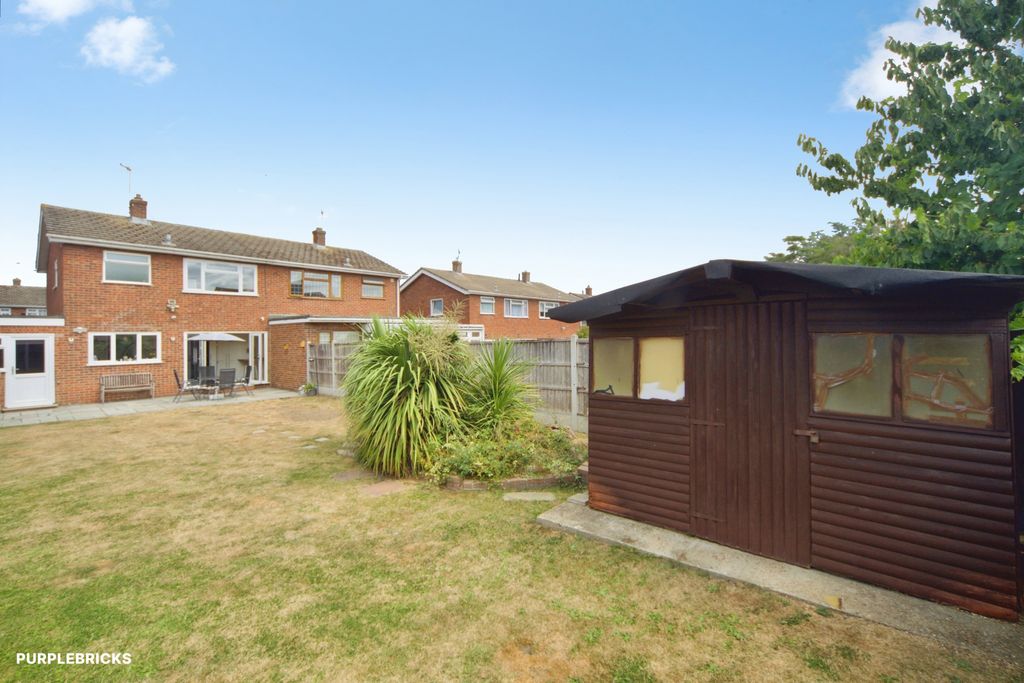 Property photo 3 of 27