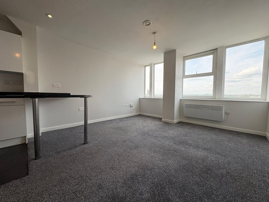 Property photo 2 of 4 34A81Adf-Fb6d-471A-91A4-1E43Dae659Bf