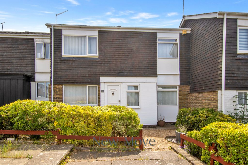 Property photo 1 of 10 Darleydale | Crawley | West Sussex | Rh11 | New Move Estate Agency