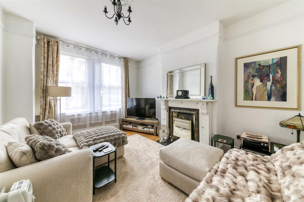 Property photo 2 of 16 Img_2256.Jpg