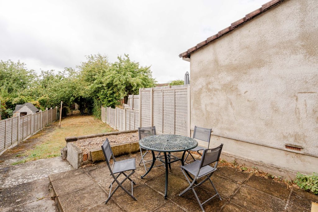 Property photo 2 of 26 20