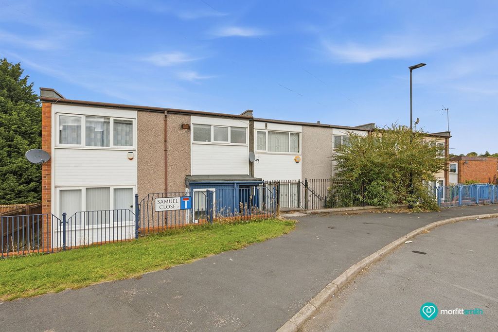 Property photo 1 of 23