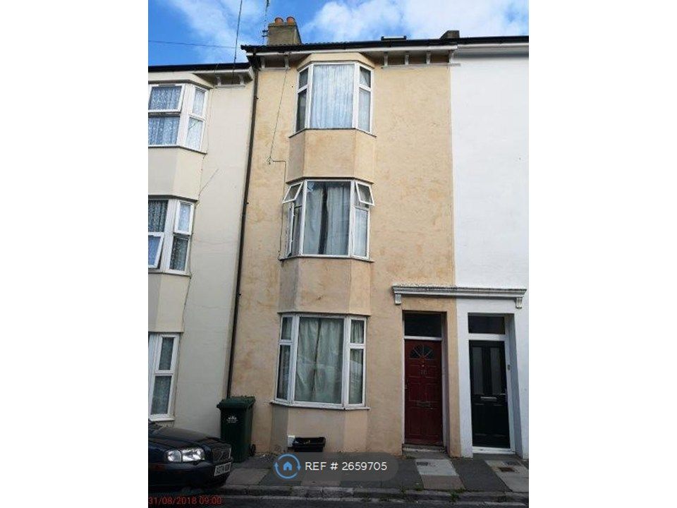 Property photo 1 of 13 Front View