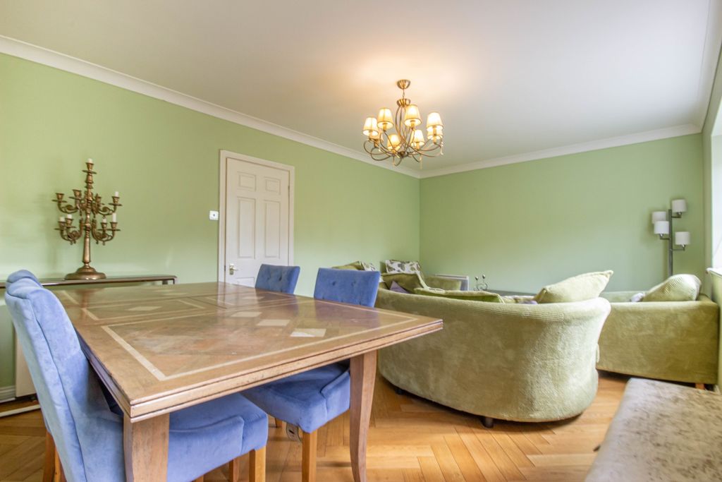 Property photo 2 of 16 2