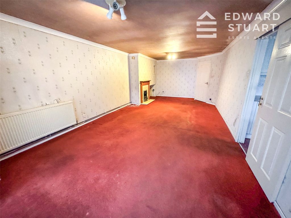 Property photo 2 of 12 Picture No. 13