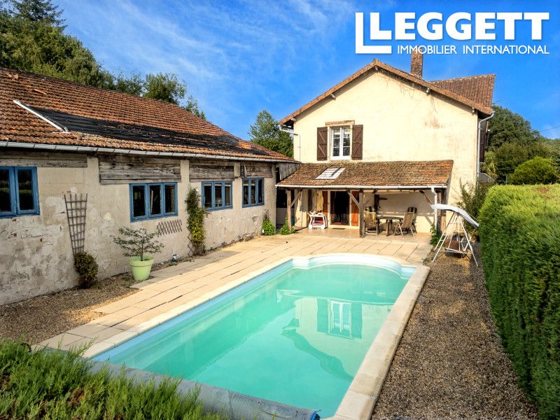 Property photo 2 of 10