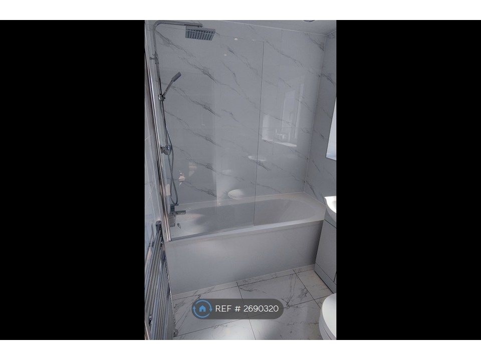 Property photo 2 of 3