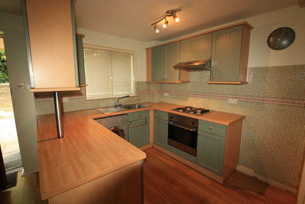 Property photo 1 of 4