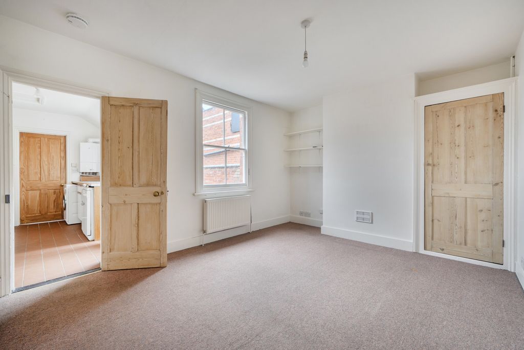 Property photo 3 of 24 1442585-13-69Df58...