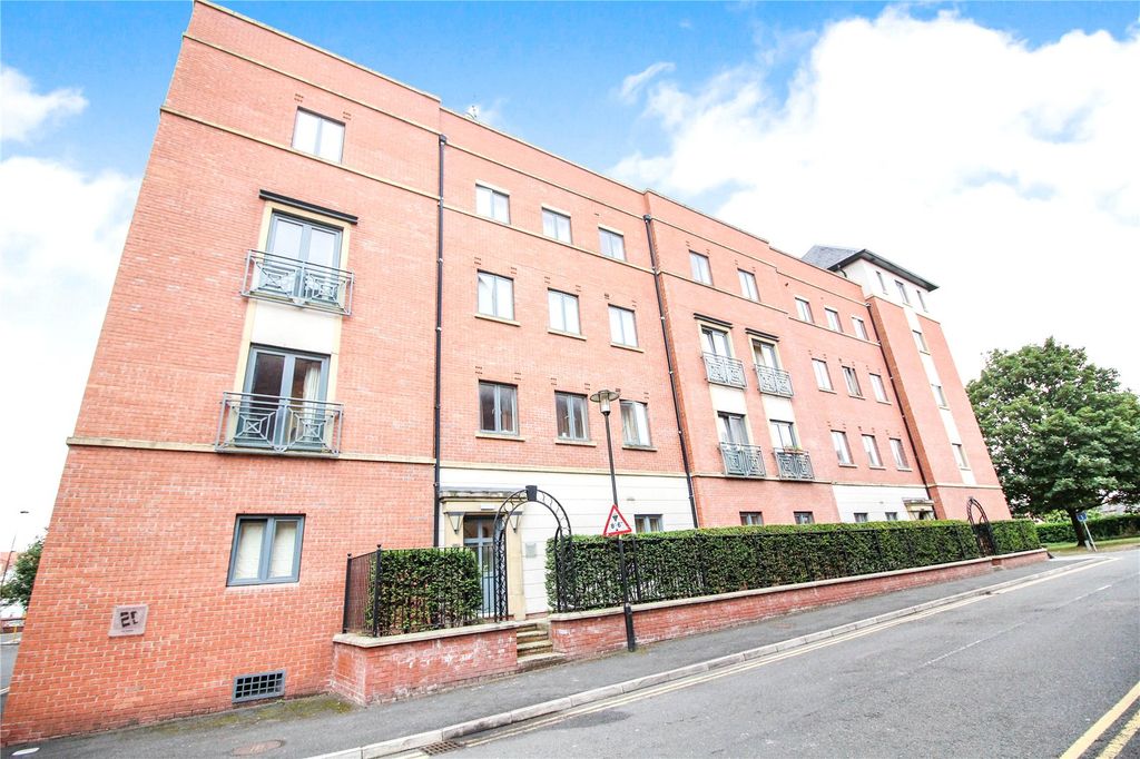 Property photo 1 of 10 Picture No. 08