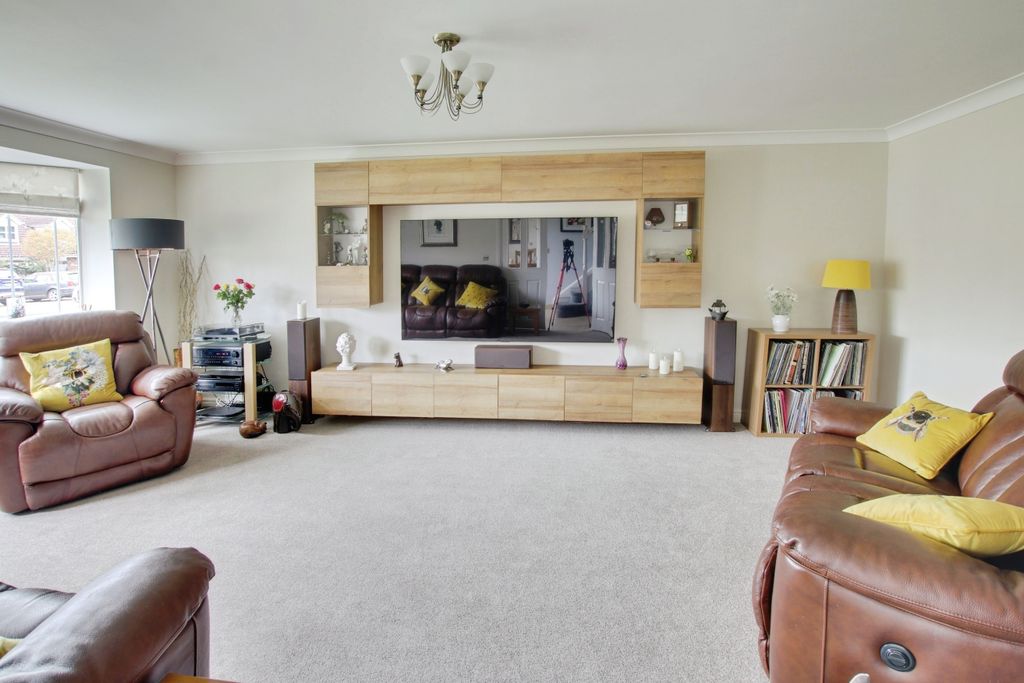 Additional image 7 of 4 bed detached house for saleShaftesbury Avenue, March PE15